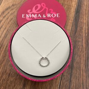 10K White Gold Necklace with Diamond Pendant